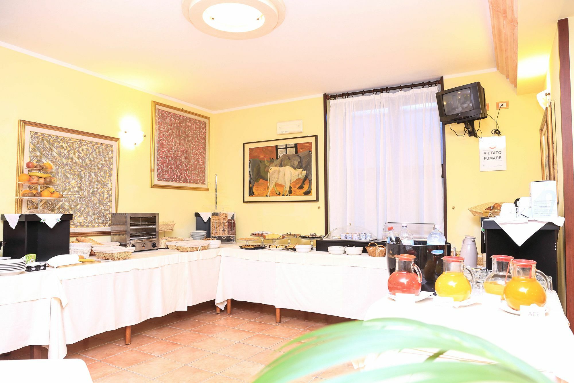 Piras Hotel 3*