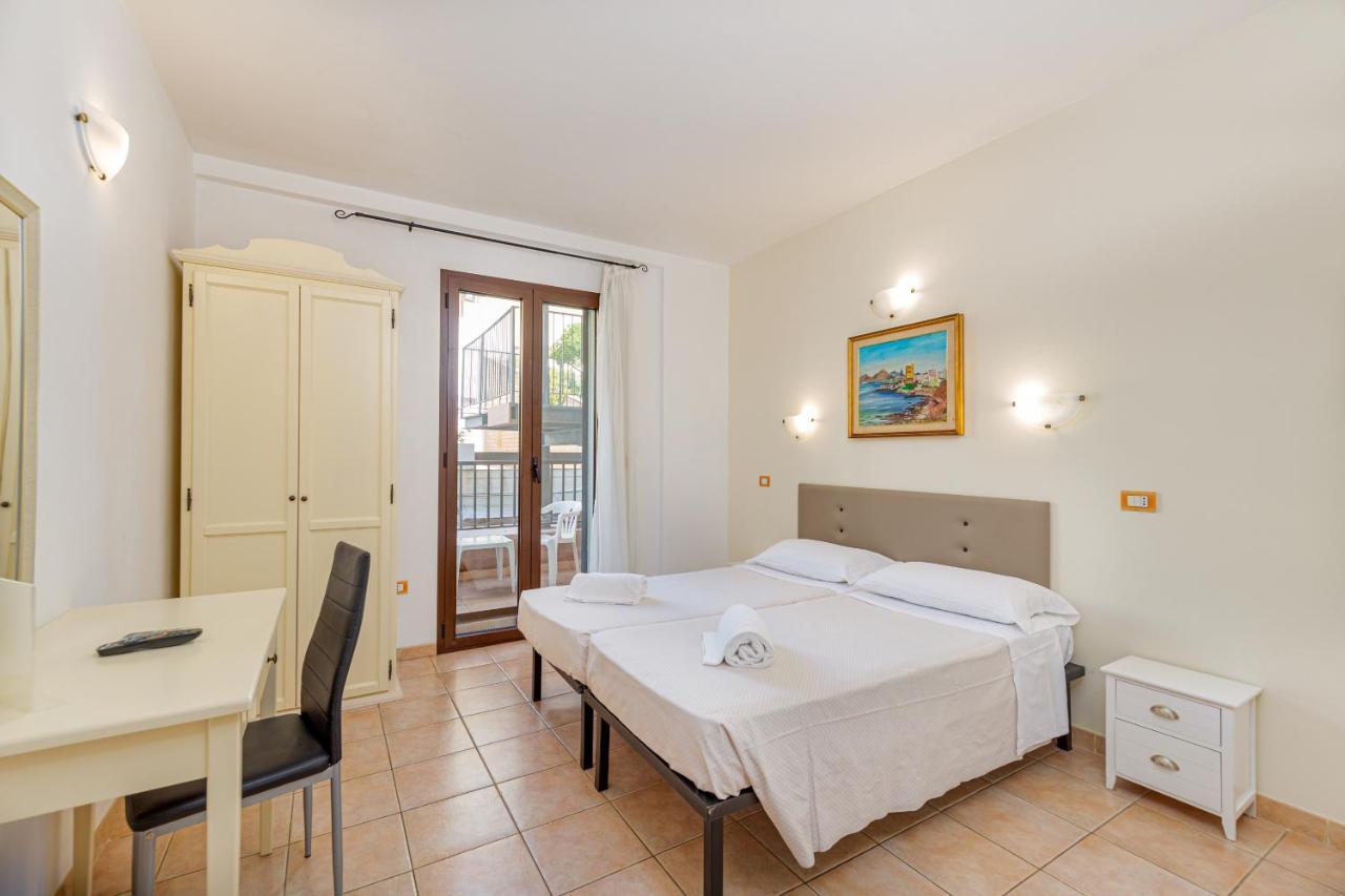 Hotel Piras