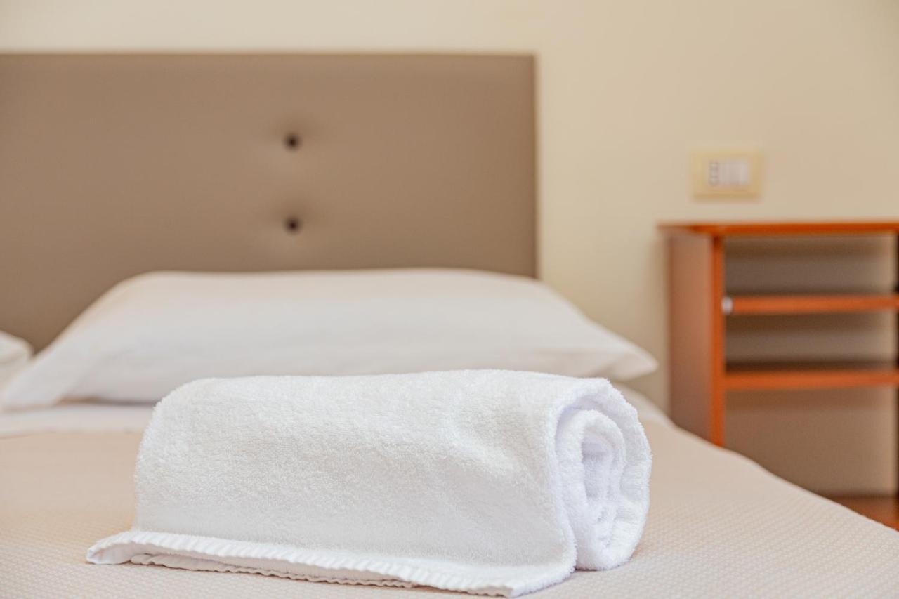 Piras Hotel 3*